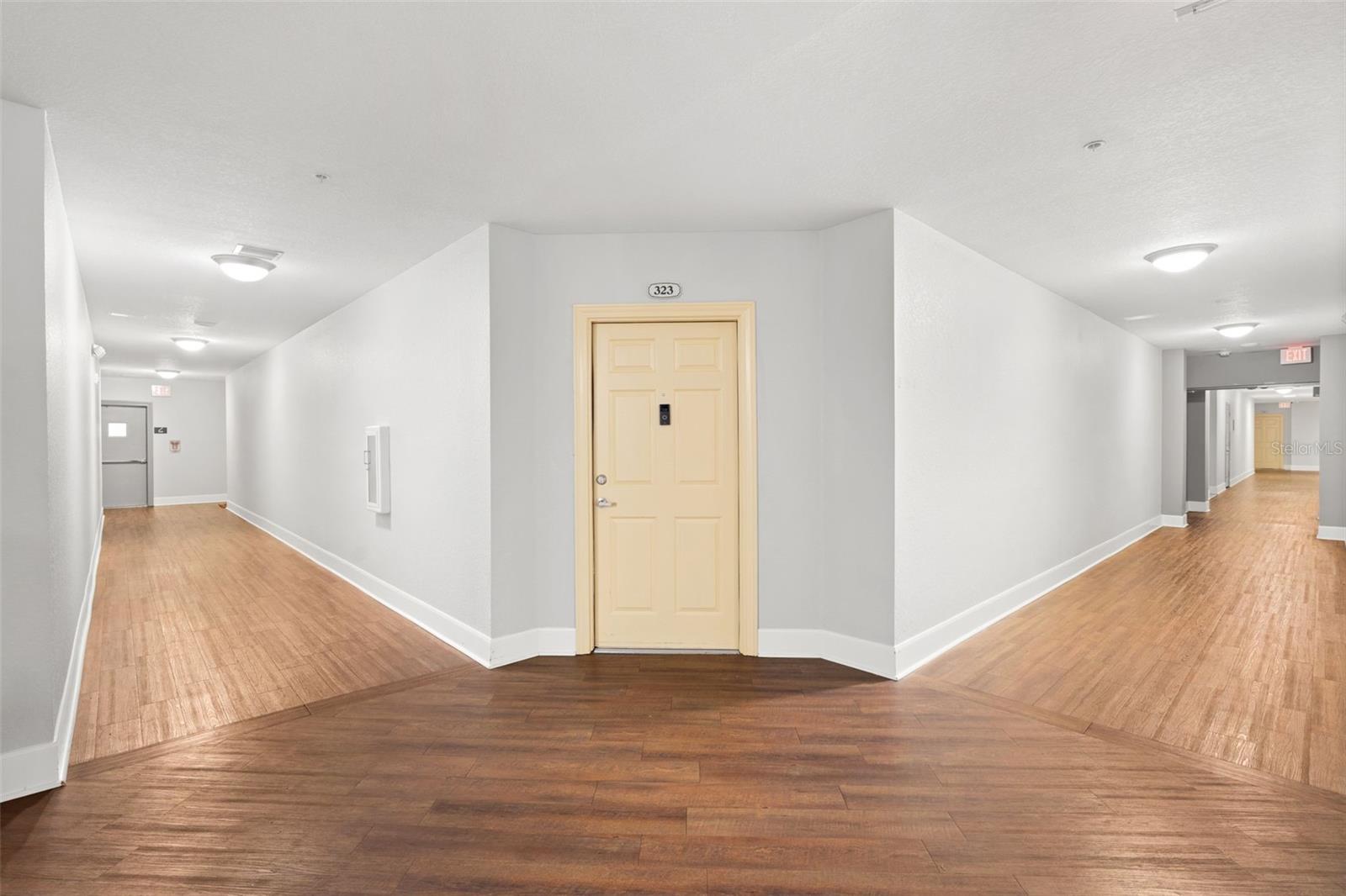 Image 4 of 31 For 860 Orange Avenue 323