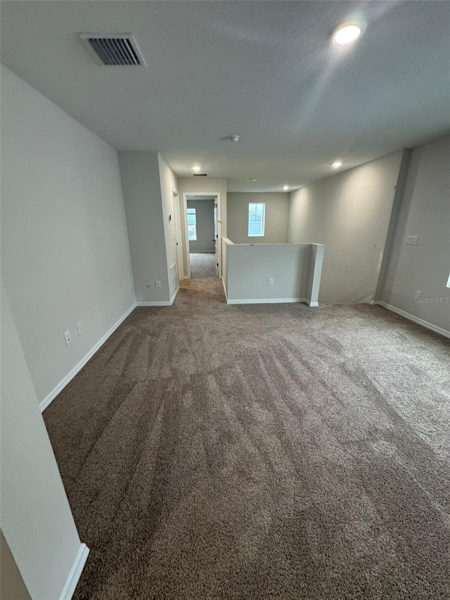 Image 20 of 36 For 37314 Sagemoor Drive