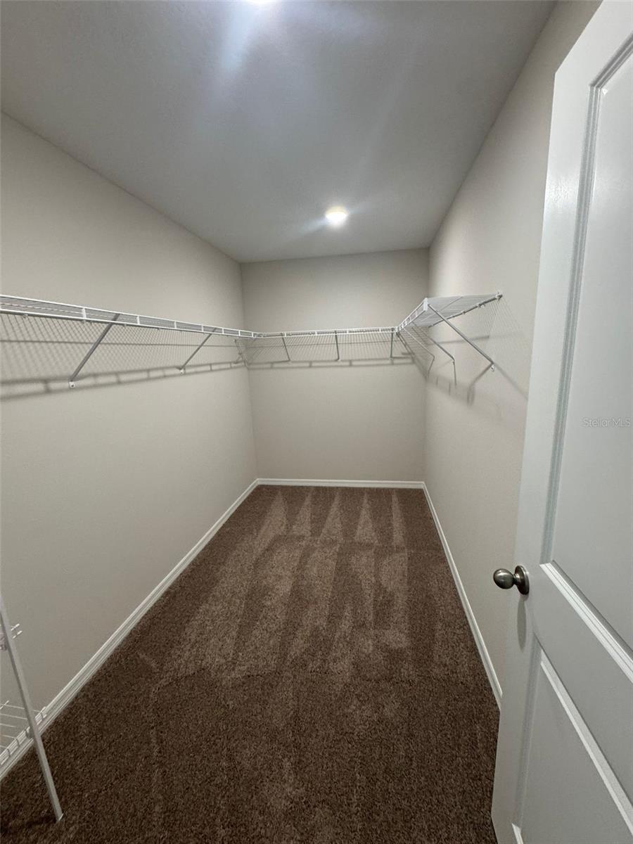 Image 23 of 36 For 37314 Sagemoor Drive