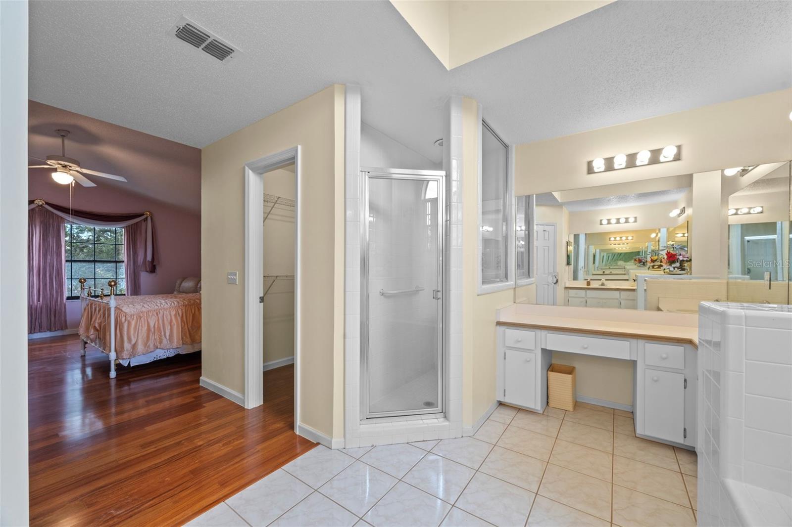 Image 12 of 28 For 4527 Sandhurst Drive