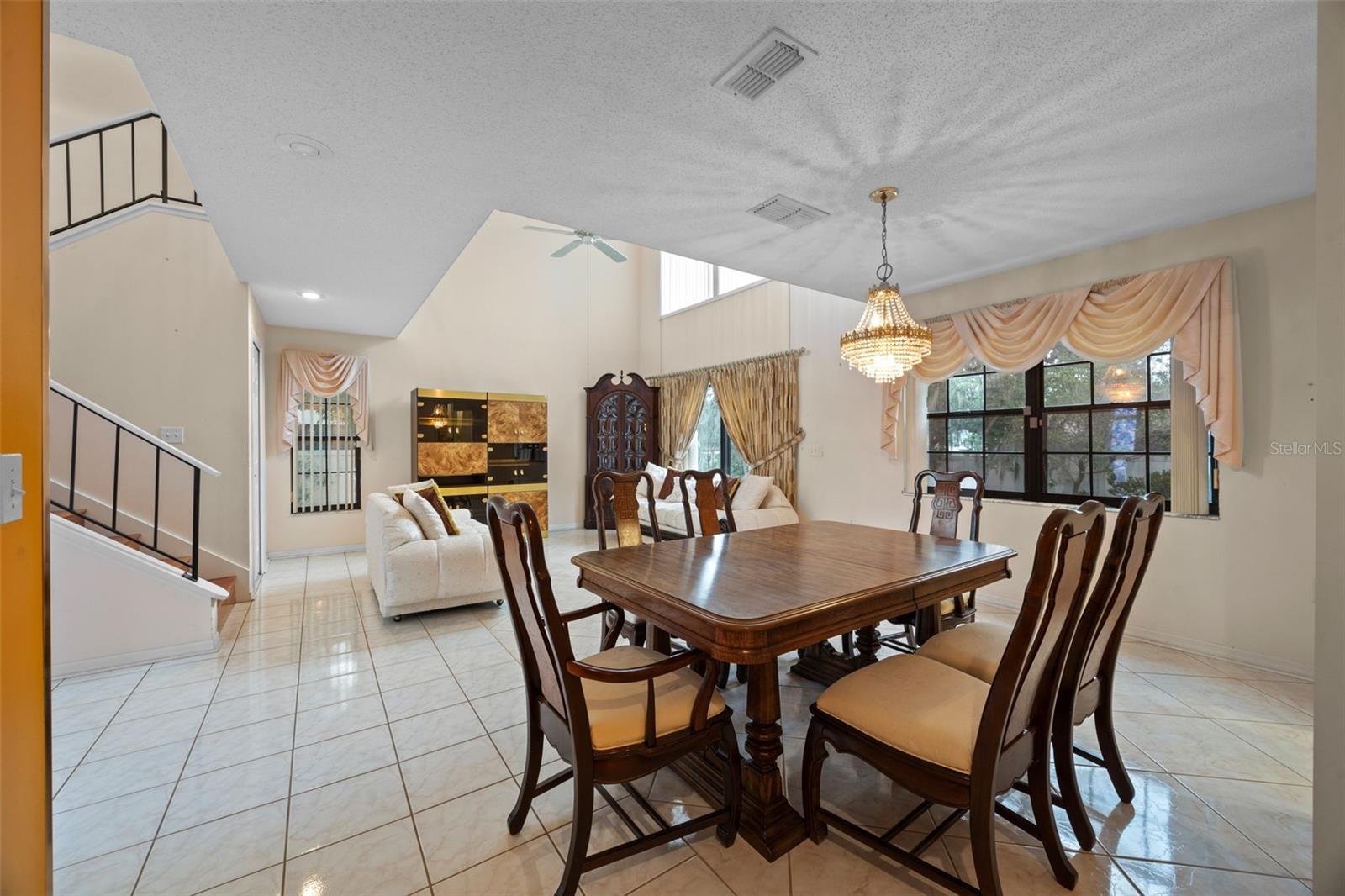 Image 7 of 28 For 4527 Sandhurst Drive