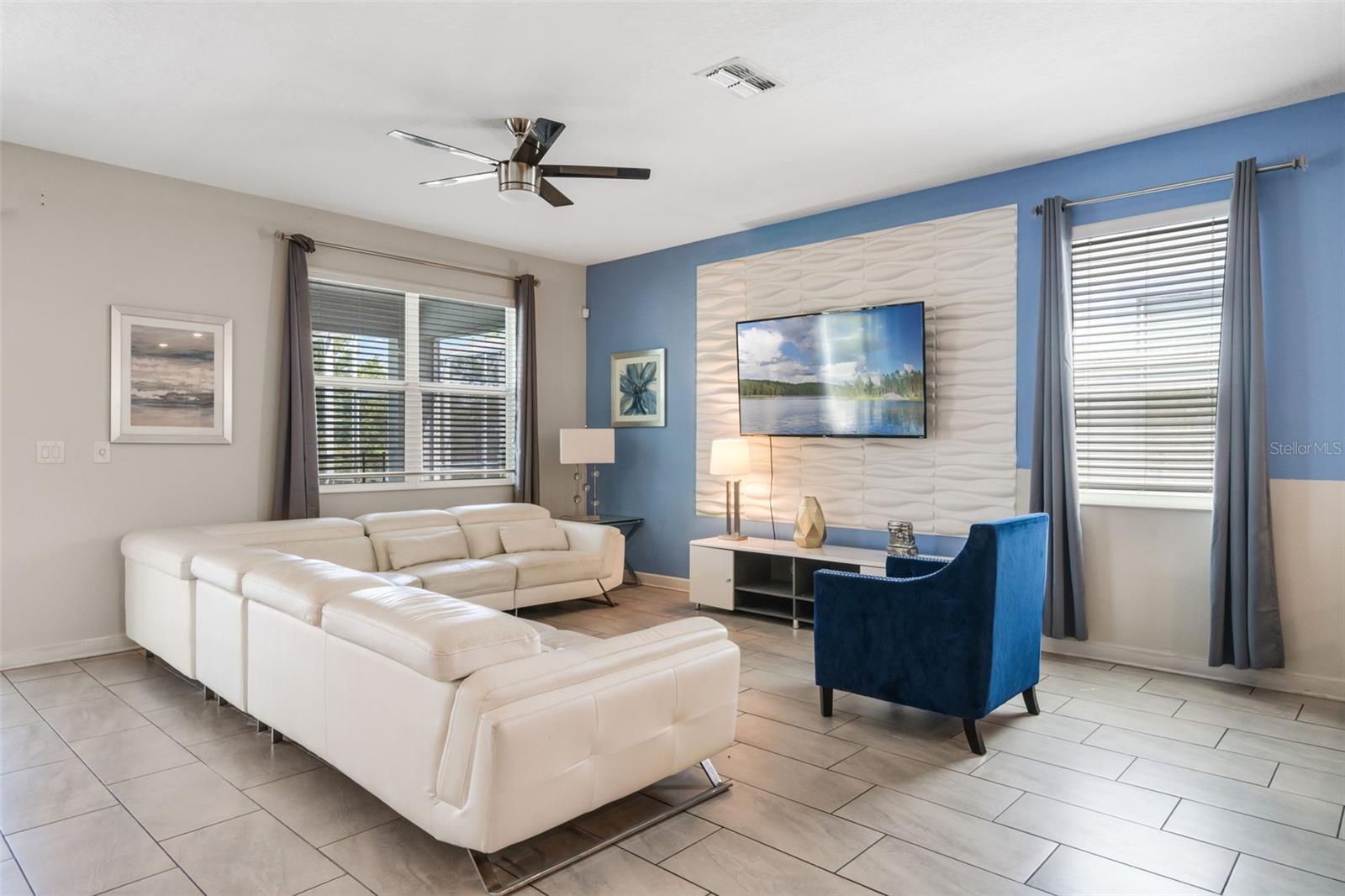 Image 8 of 63 For 8807 Interlocking Court