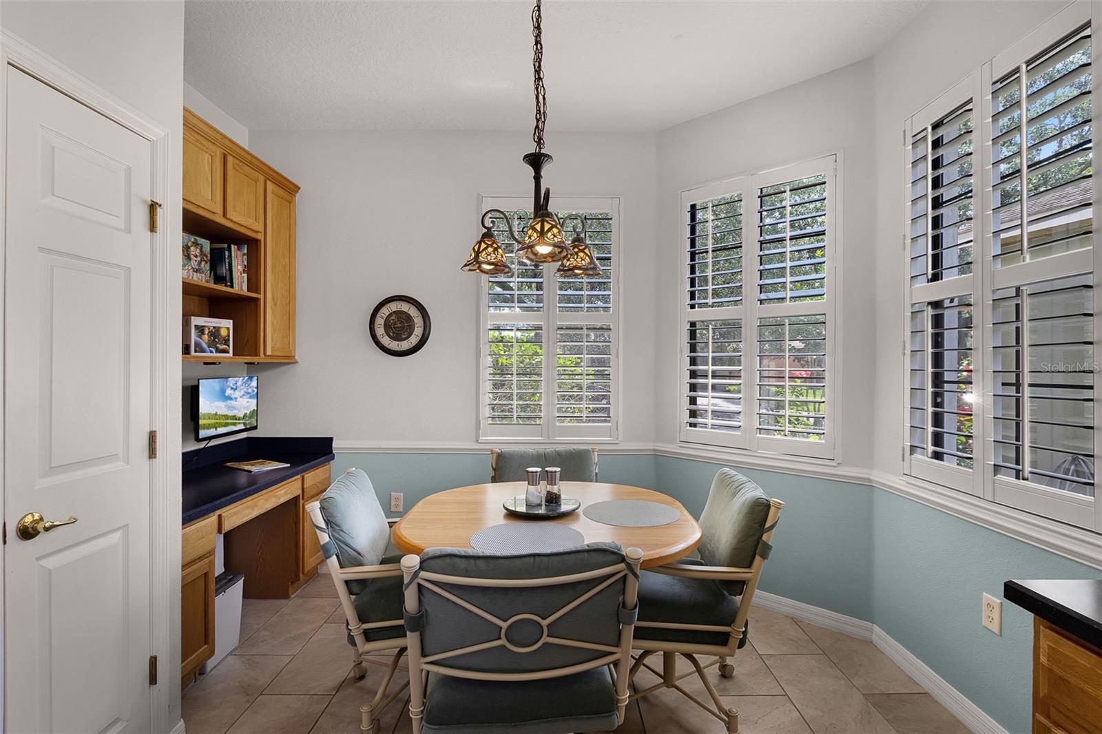 Image 15 of 42 For 532 Casanova Court