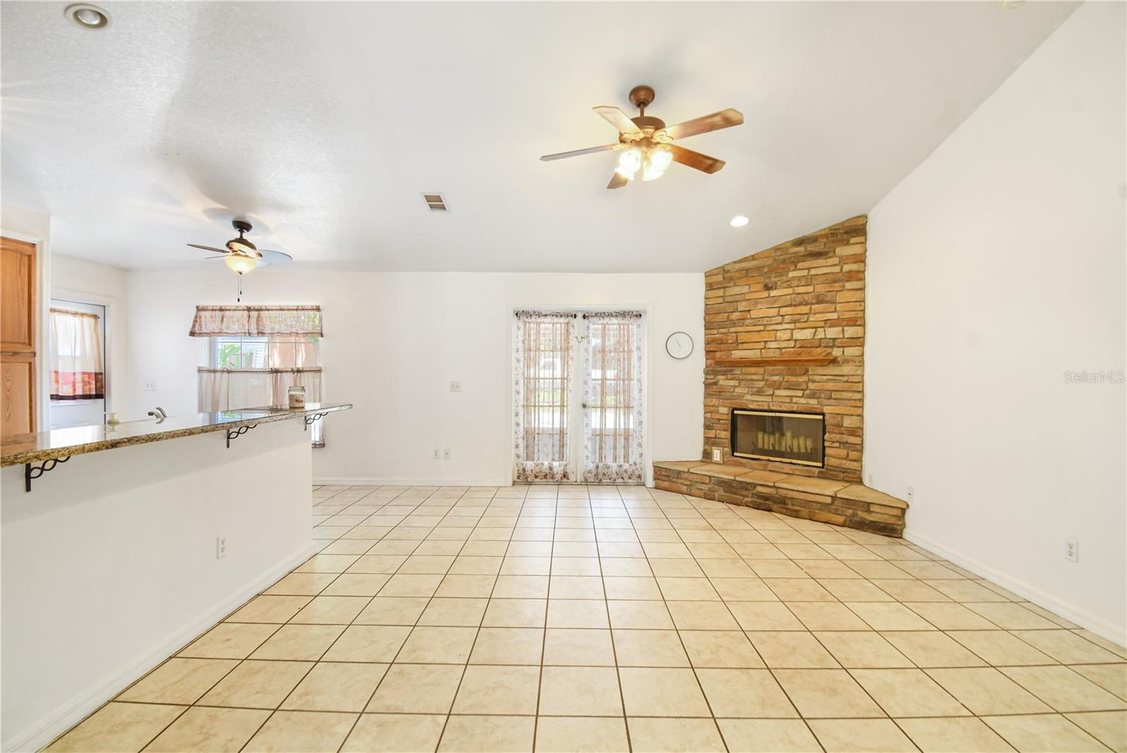 Image 3 of 29 For 1621 Sunny Street