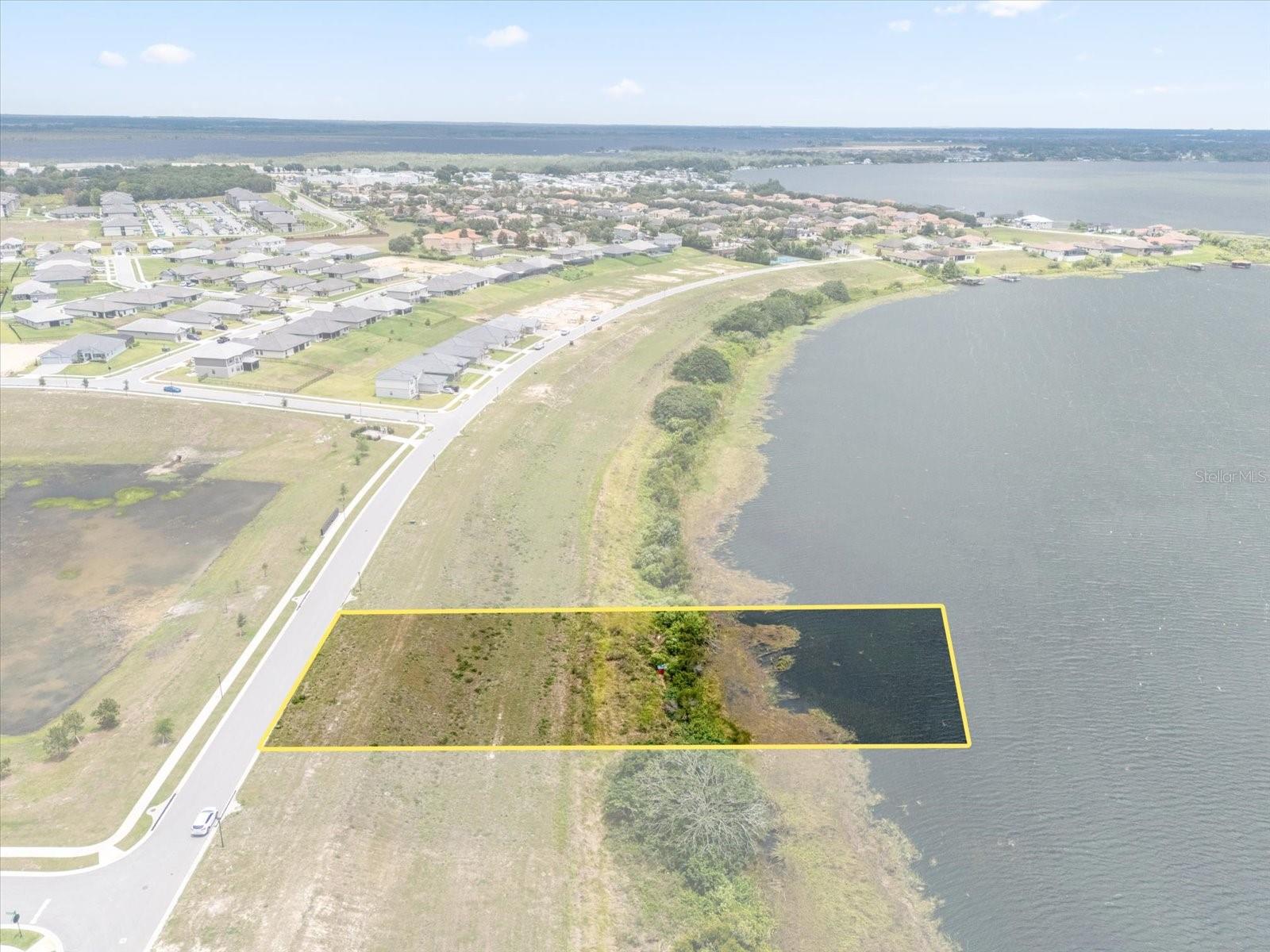 Image 7 of 19 For 4343 Juliana Lake Drive