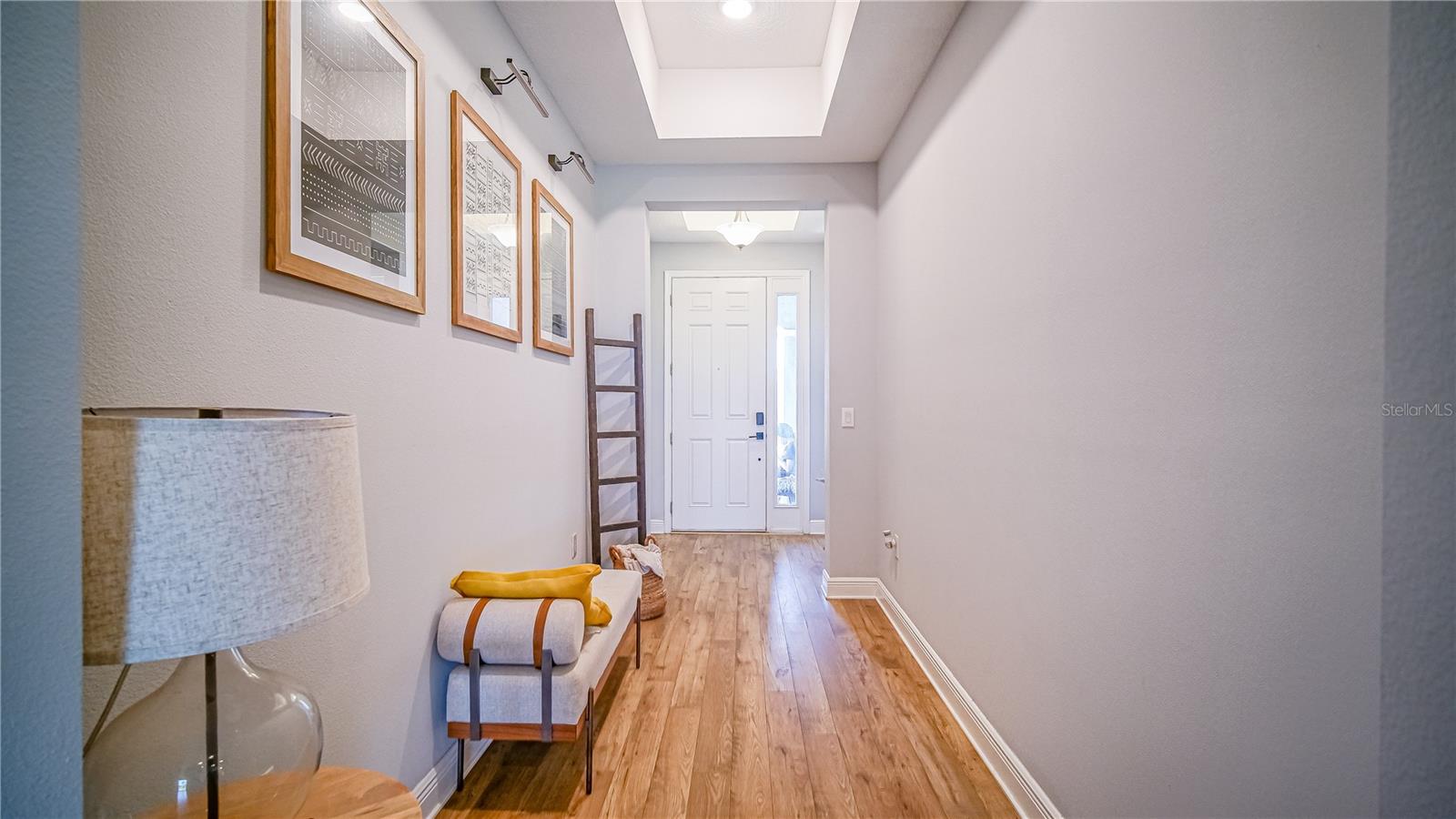 Image 8 of 34 For 18851 Rawson Street