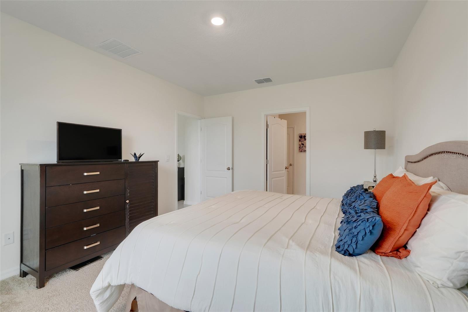 Image 13 of 32 For 11284 Amber Ridge Drive