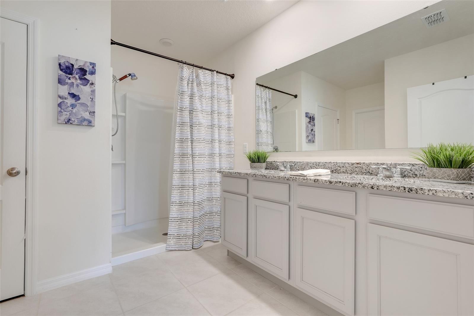 Image 14 of 32 For 11284 Amber Ridge Drive
