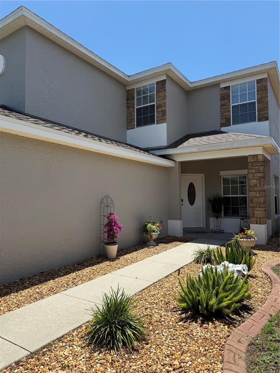 Image 2 of 46 For 5107 122nd Boulevard