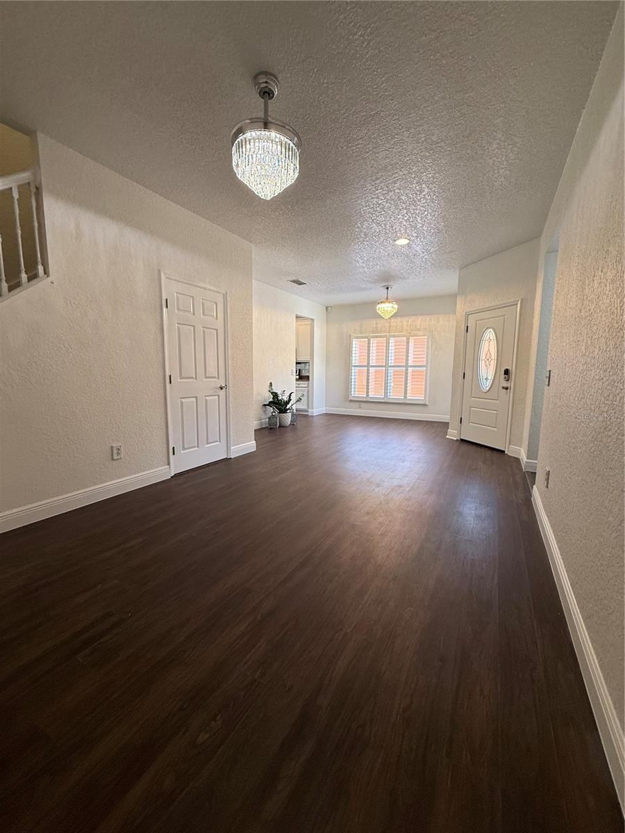Image 5 of 46 For 5107 122nd Boulevard