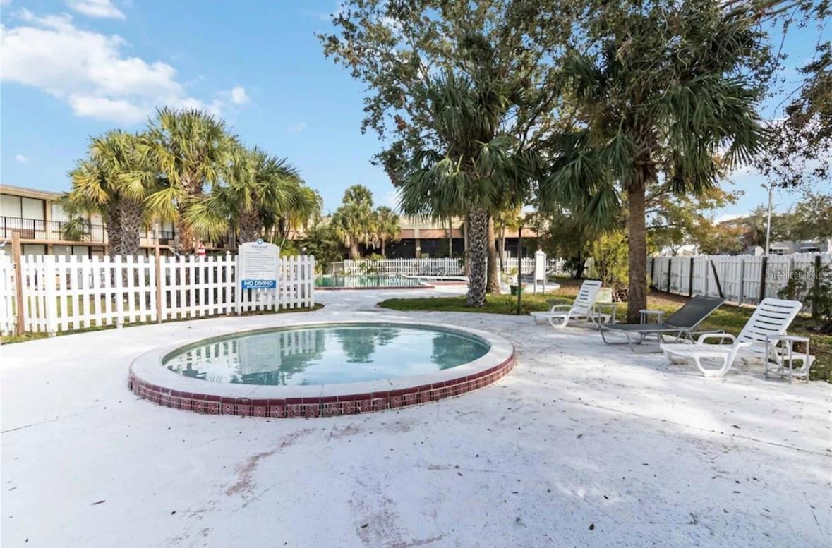 Image 6 of 14 For 7900 Orange Blossom Trail  2041