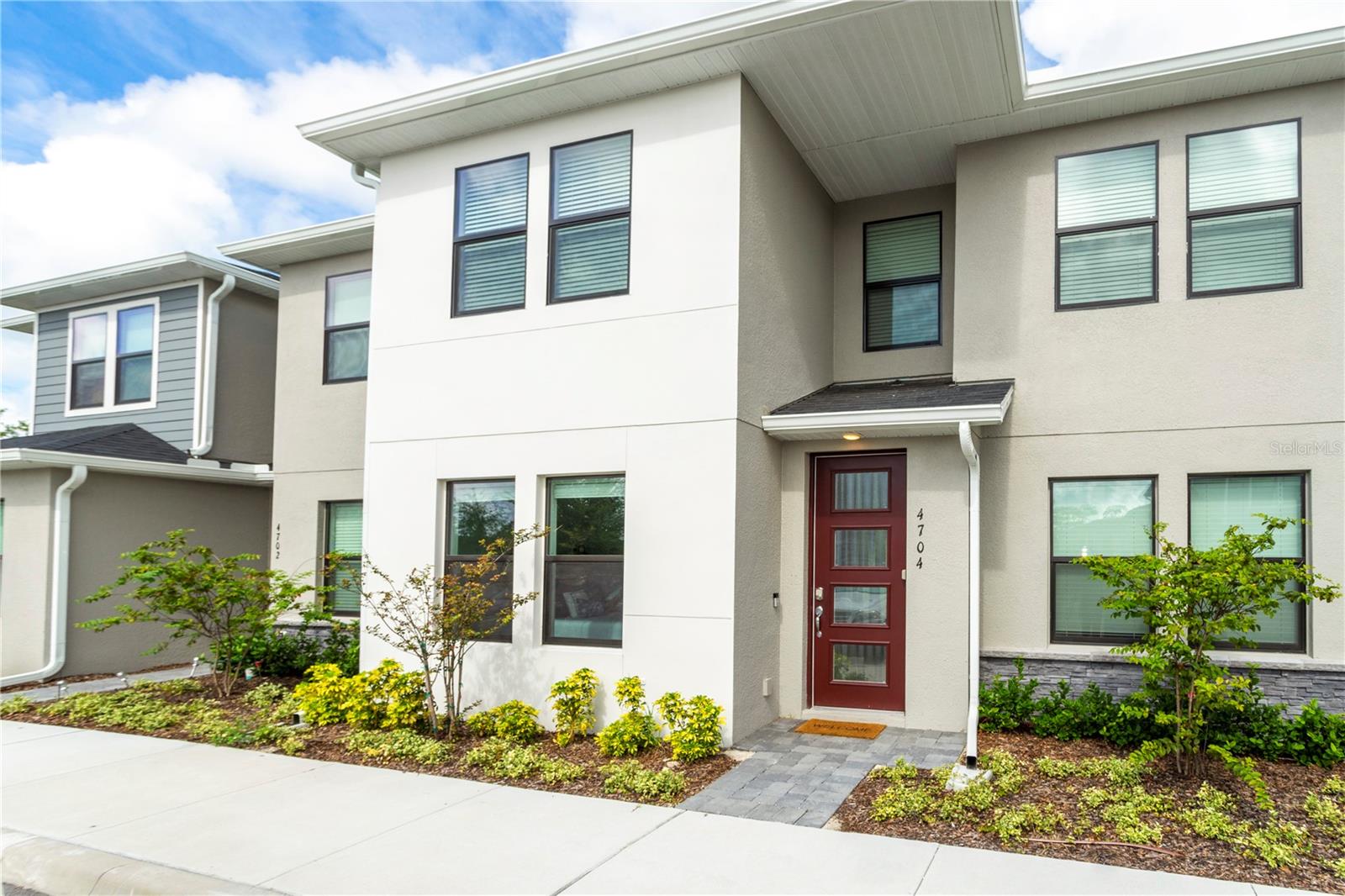 Image 8 of 62 For 4704 Terra Esmeralda Drive