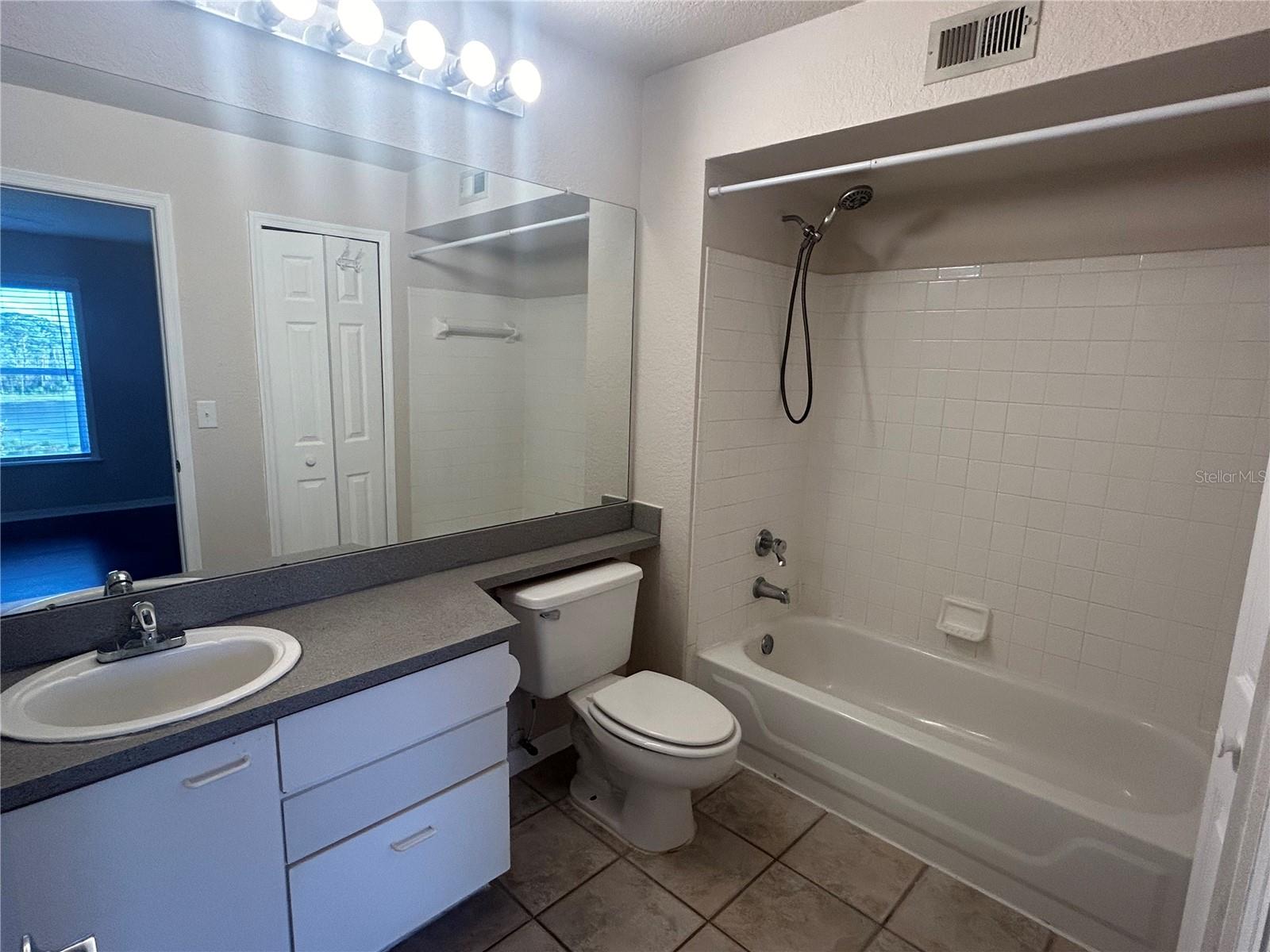 Image 6 of 28 For 8939 Latrec Avenue 1312
