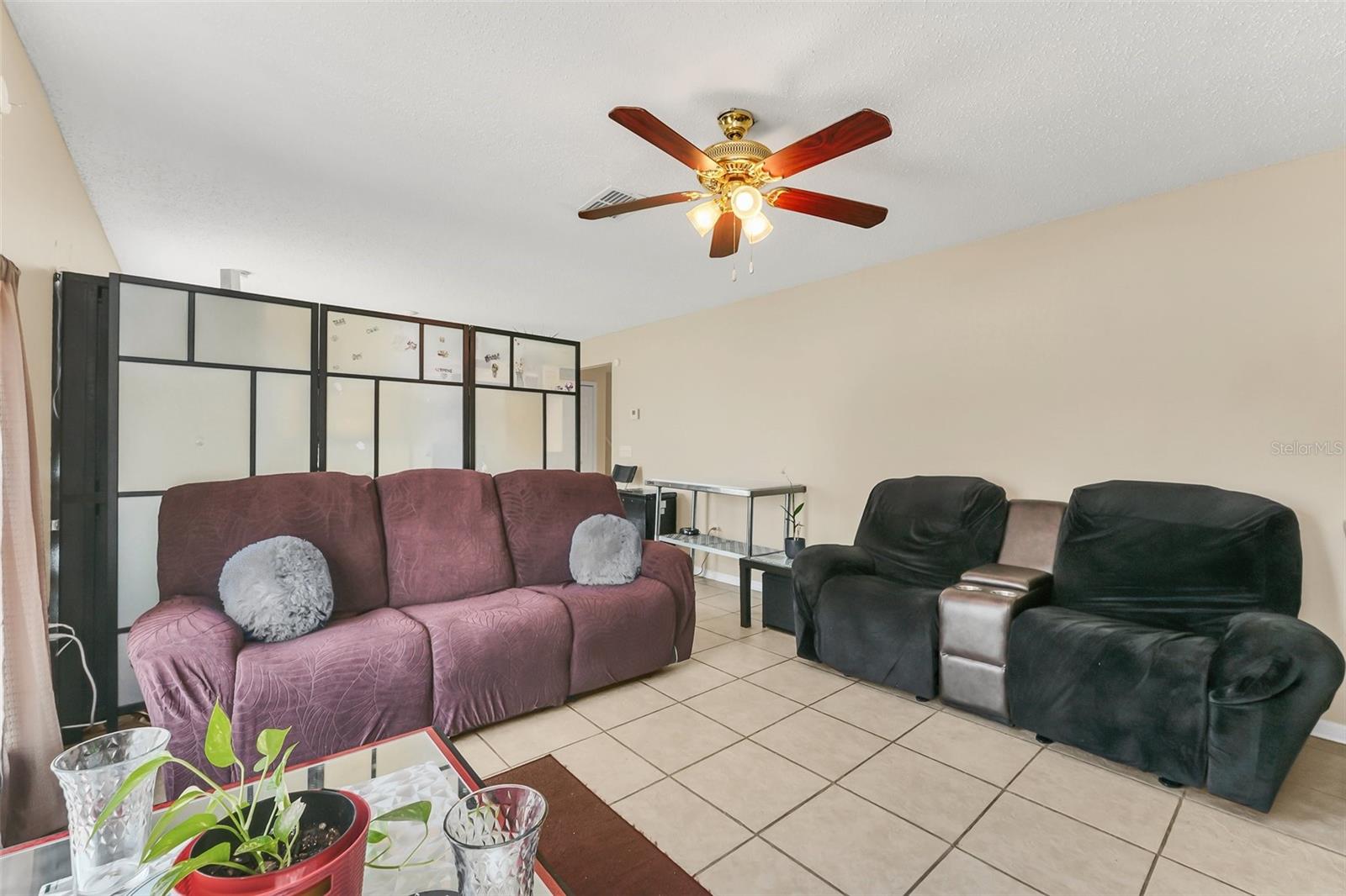 Image 14 of 31 For 510 Lobelia Drive