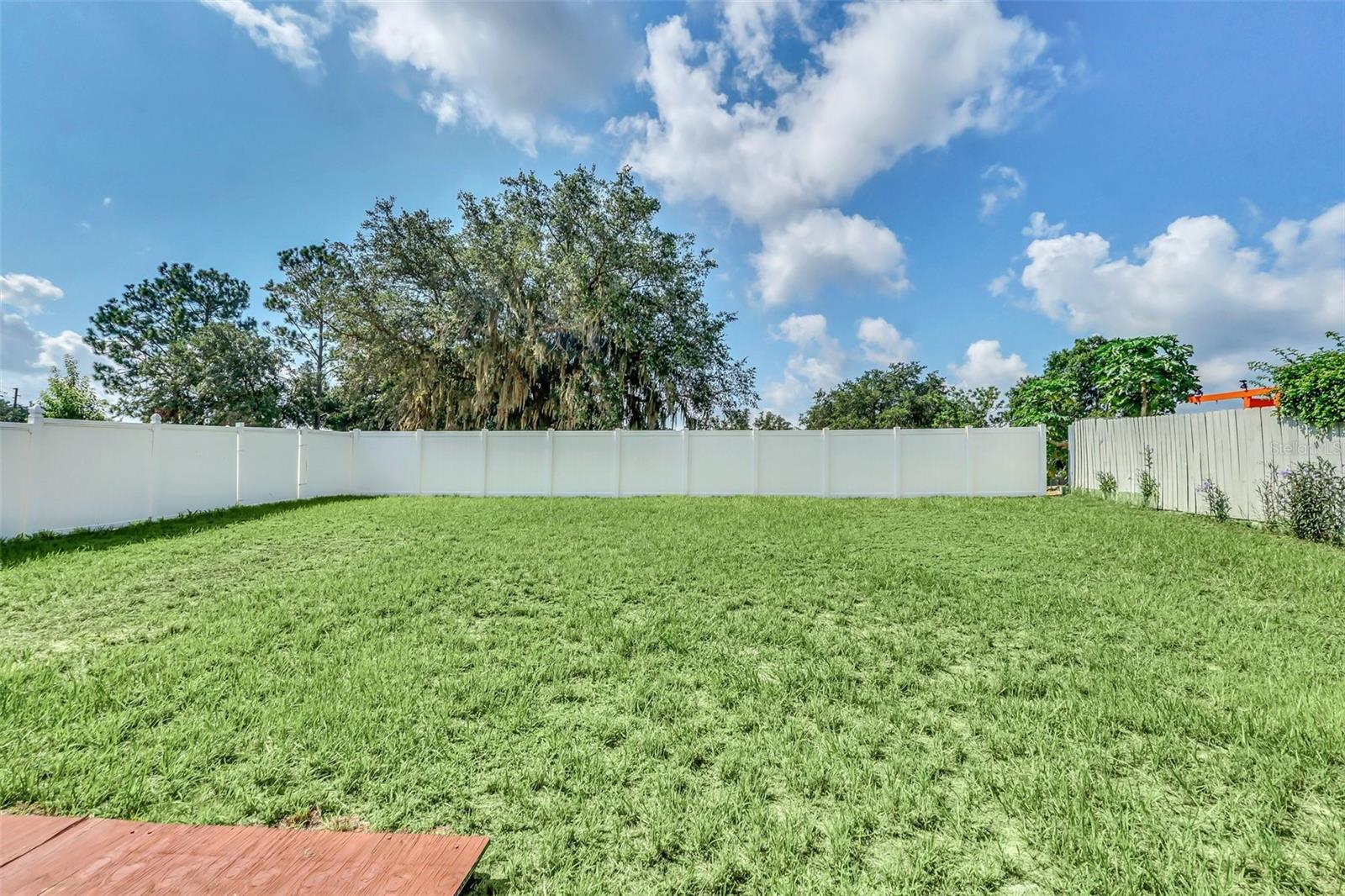 Image 27 of 31 For 510 Lobelia Drive