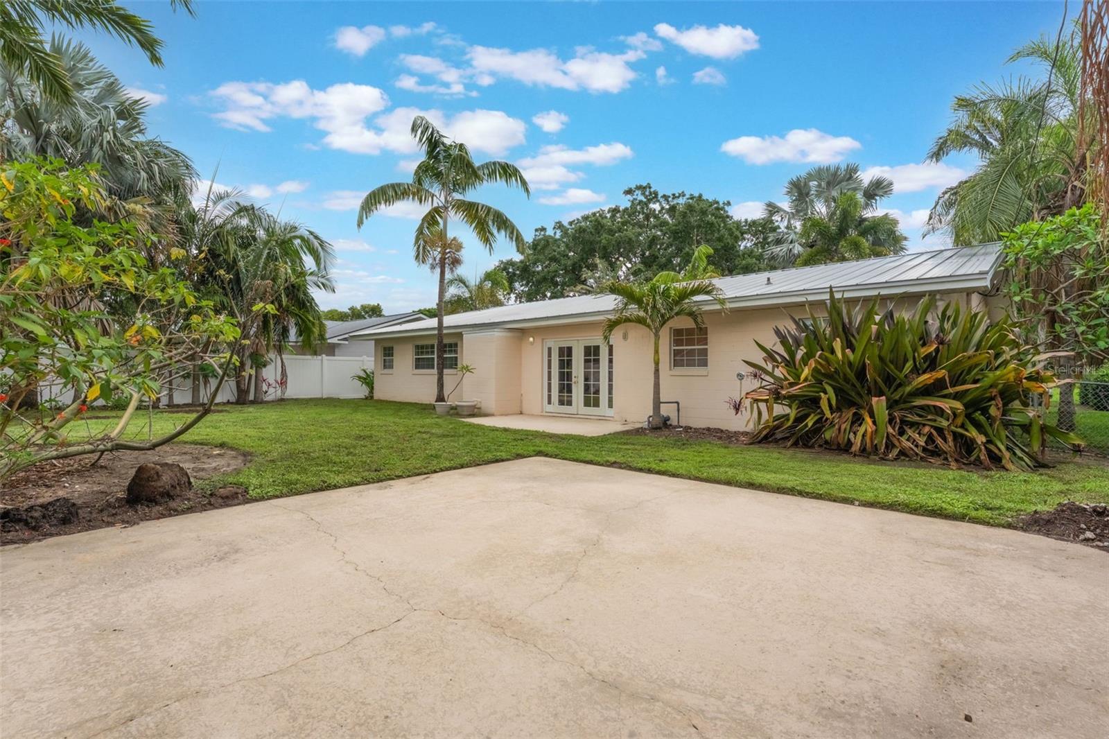 Image 19 of 20 For 3608 Eloise Street