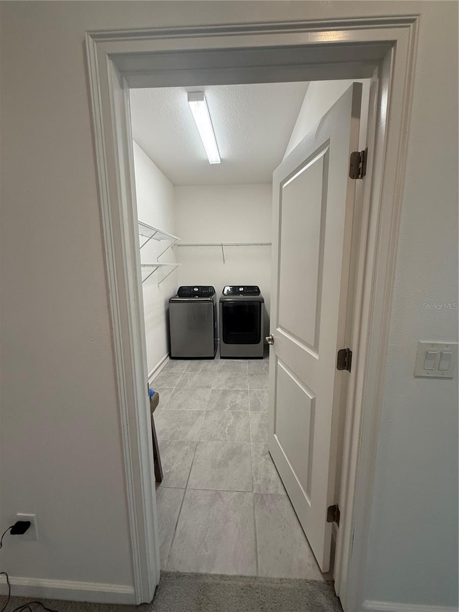 Image 19 of 24 For 1328 Yorkdale Road
