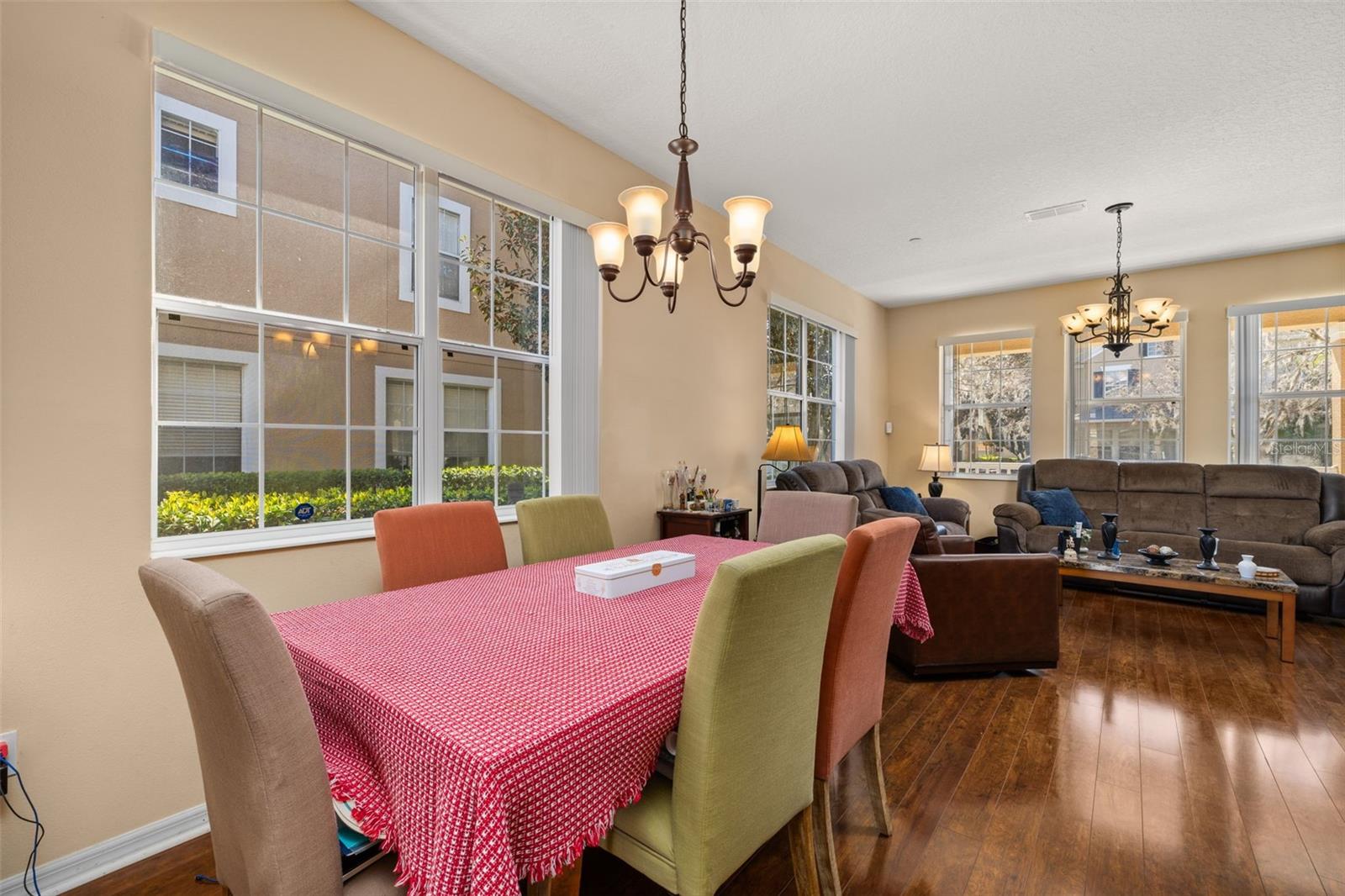 Image 13 of 59 For 9141 Camden Gardens Street