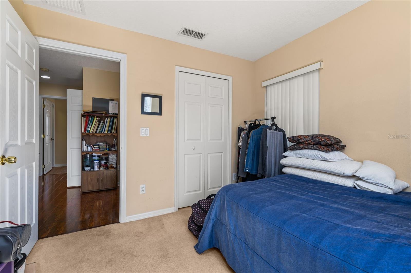 Image 34 of 59 For 9141 Camden Gardens Street