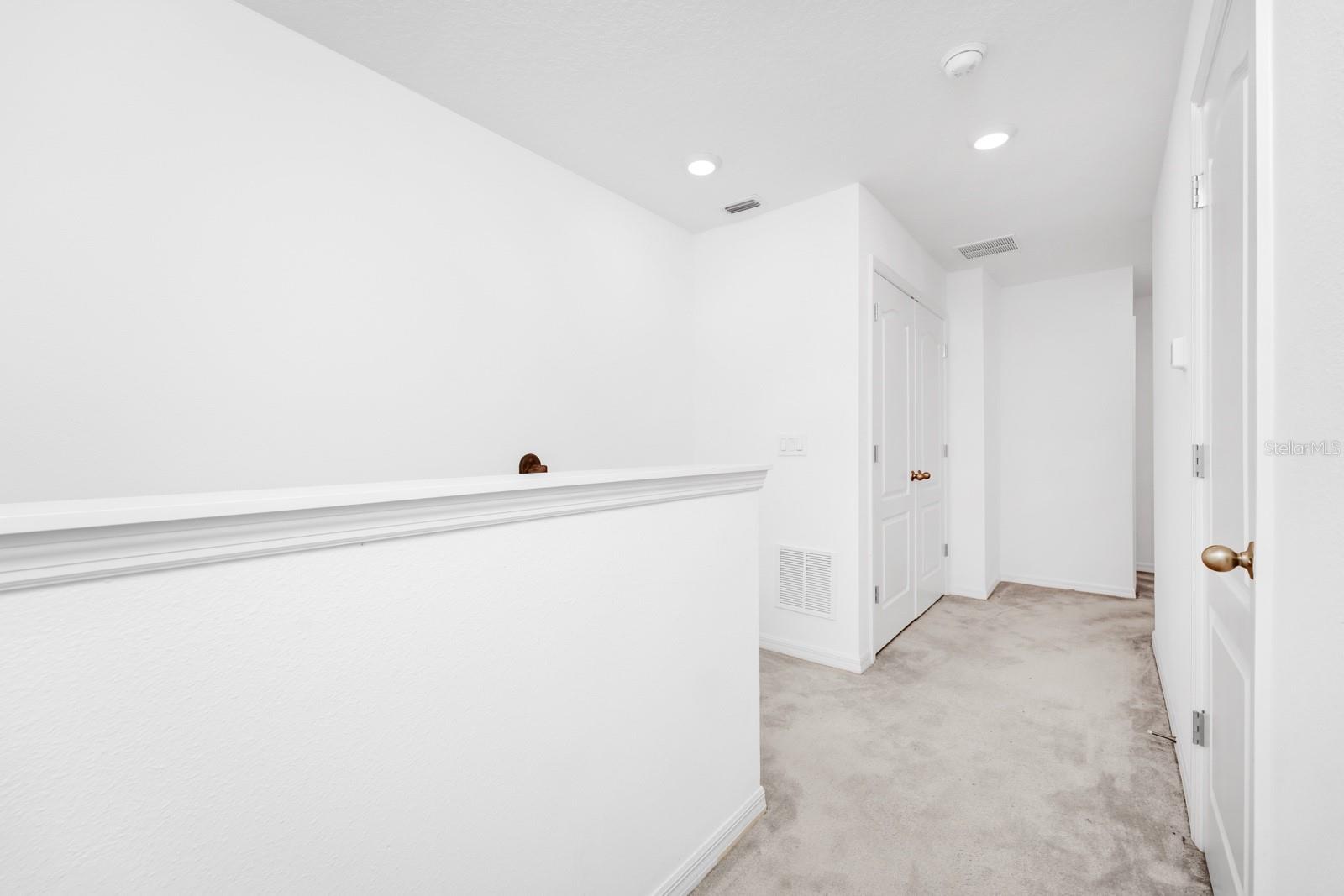 Image 15 of 46 For 809 Benoi Drive