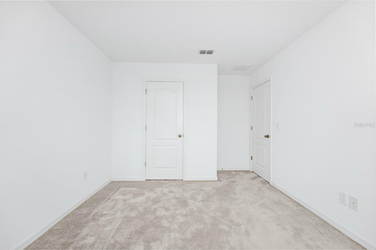 Image 25 of 46 For 809 Benoi Drive