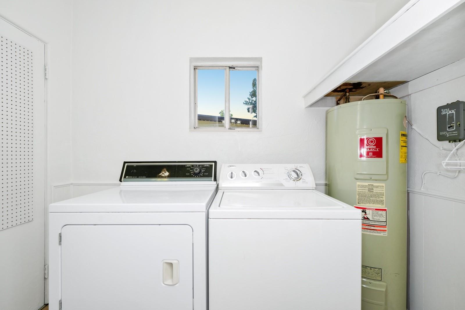 Image 18 of 40 For 1408 Watts Avenue