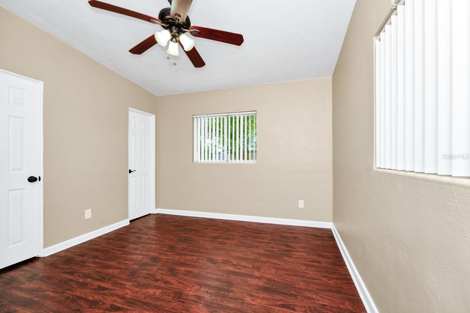 Image 19 of 40 For 1408 Watts Avenue