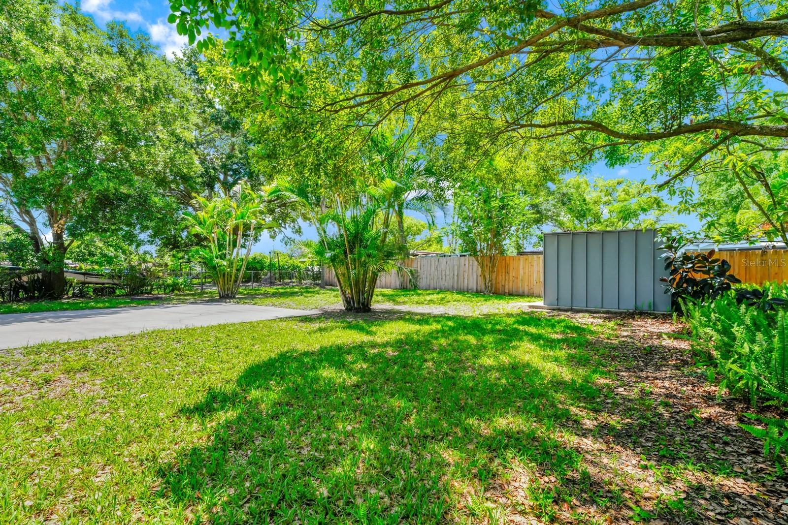 Image 34 of 40 For 1408 Watts Avenue