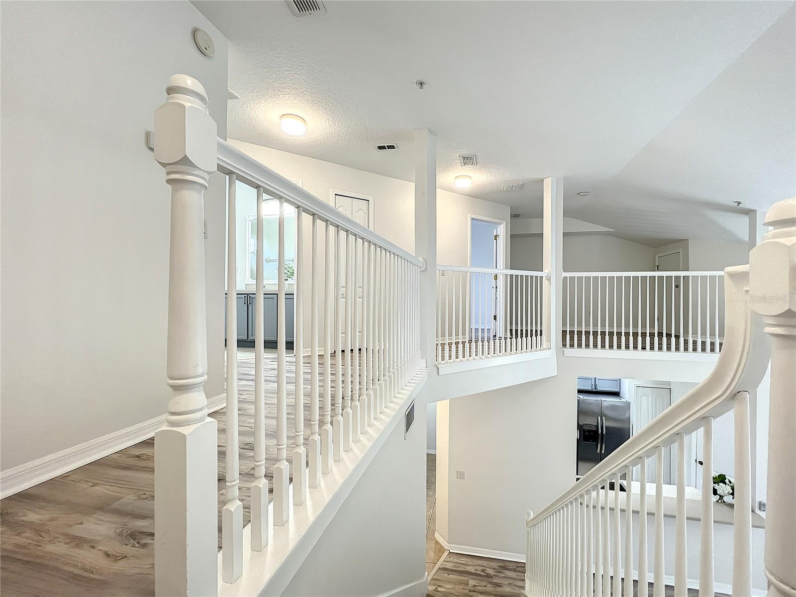 Image 23 of 59 For 696 Seabrook Court 202