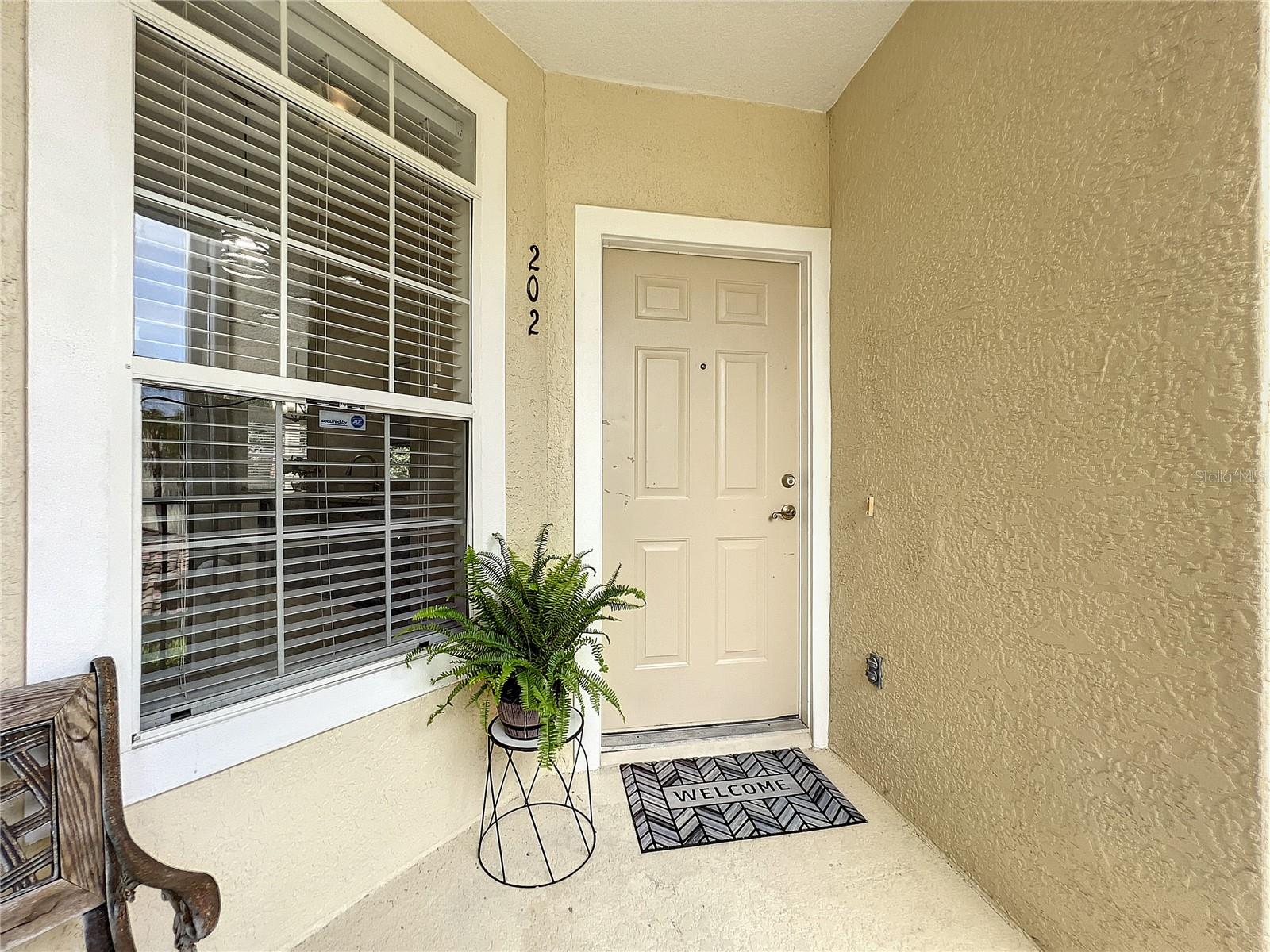 Image 4 of 59 For 696 Seabrook Court 202