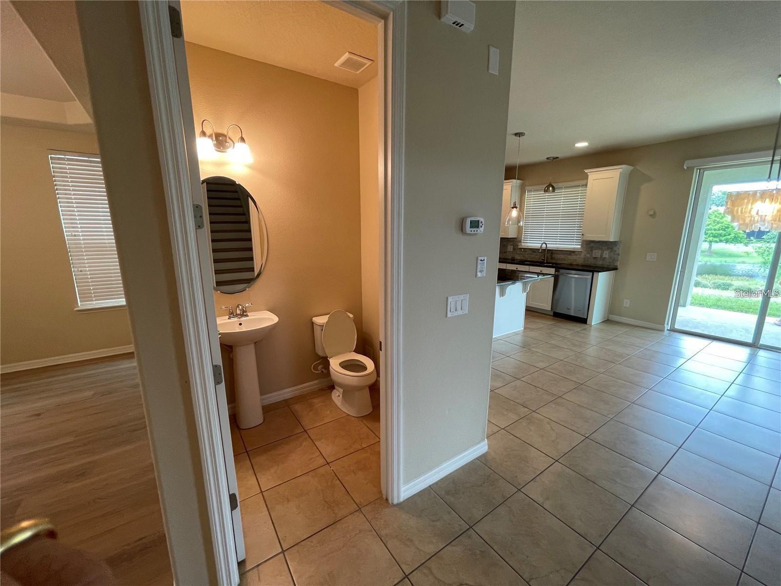 Image 4 of 21 For 4939 Southlawn Avenue