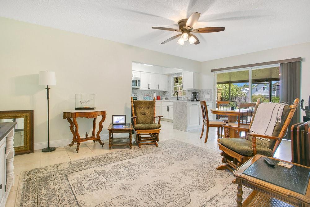 Image 10 of 33 For 2095 Curry Lane