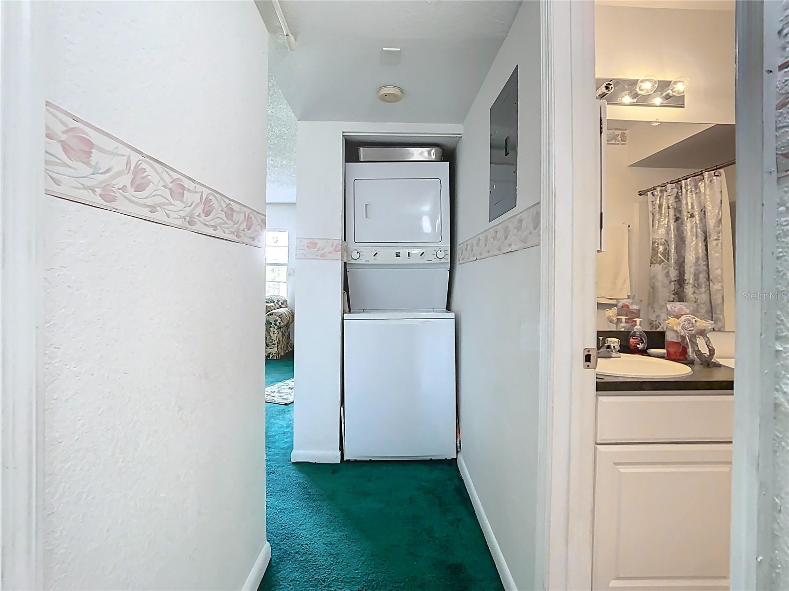 Image 21 of 30 For 744 Wyman Court 744