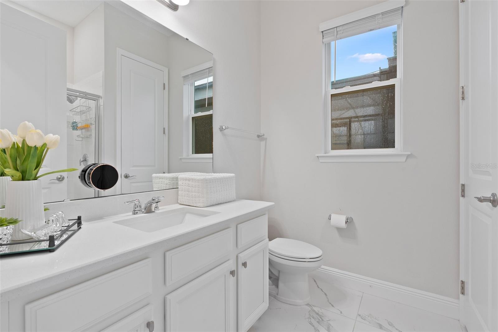 Image 27 of 50 For 9845 Emerald Berry Dr