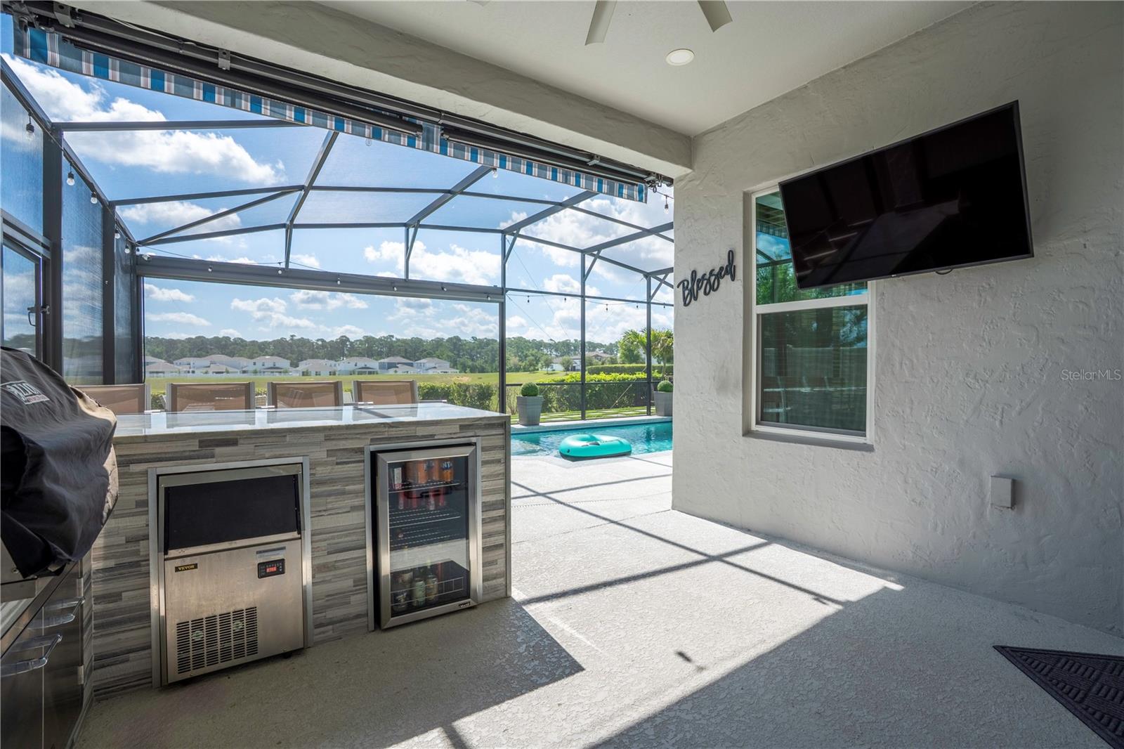 Image 44 of 50 For 9845 Emerald Berry Dr