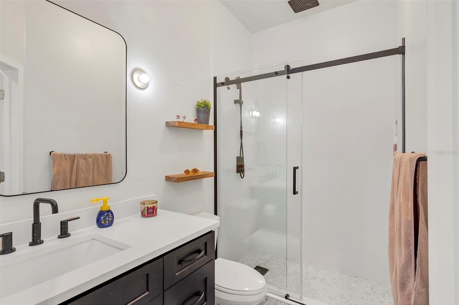 Image 14 of 62 For 8430 Woburn Court