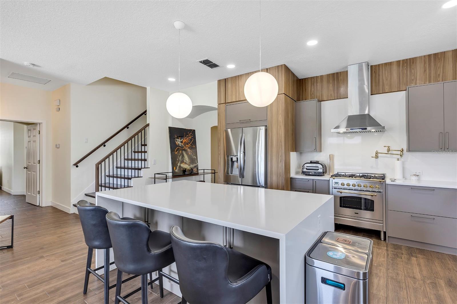 Image 23 of 62 For 8430 Woburn Court