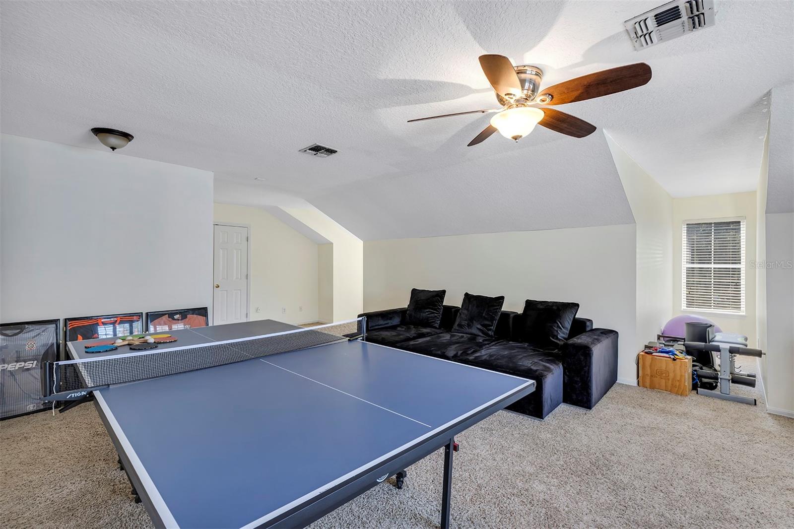 Image 41 of 62 For 8430 Woburn Court