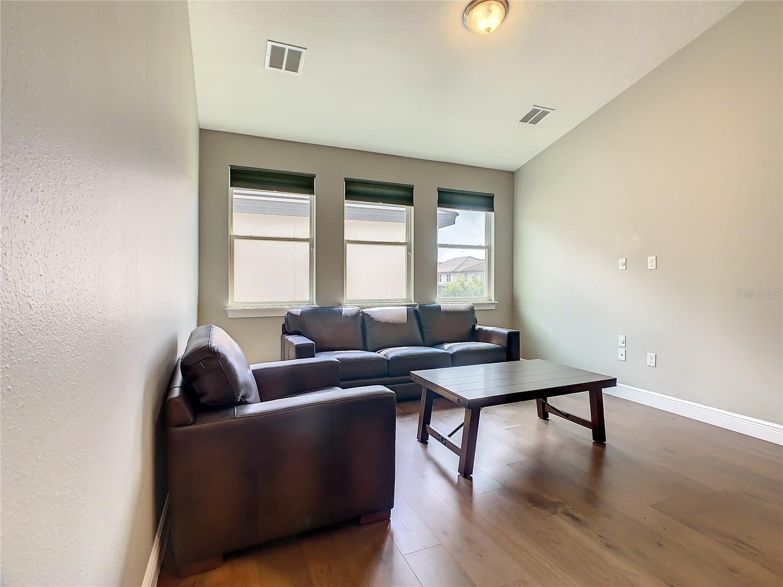Image 40 of 89 For 8491 Pippen Drive
