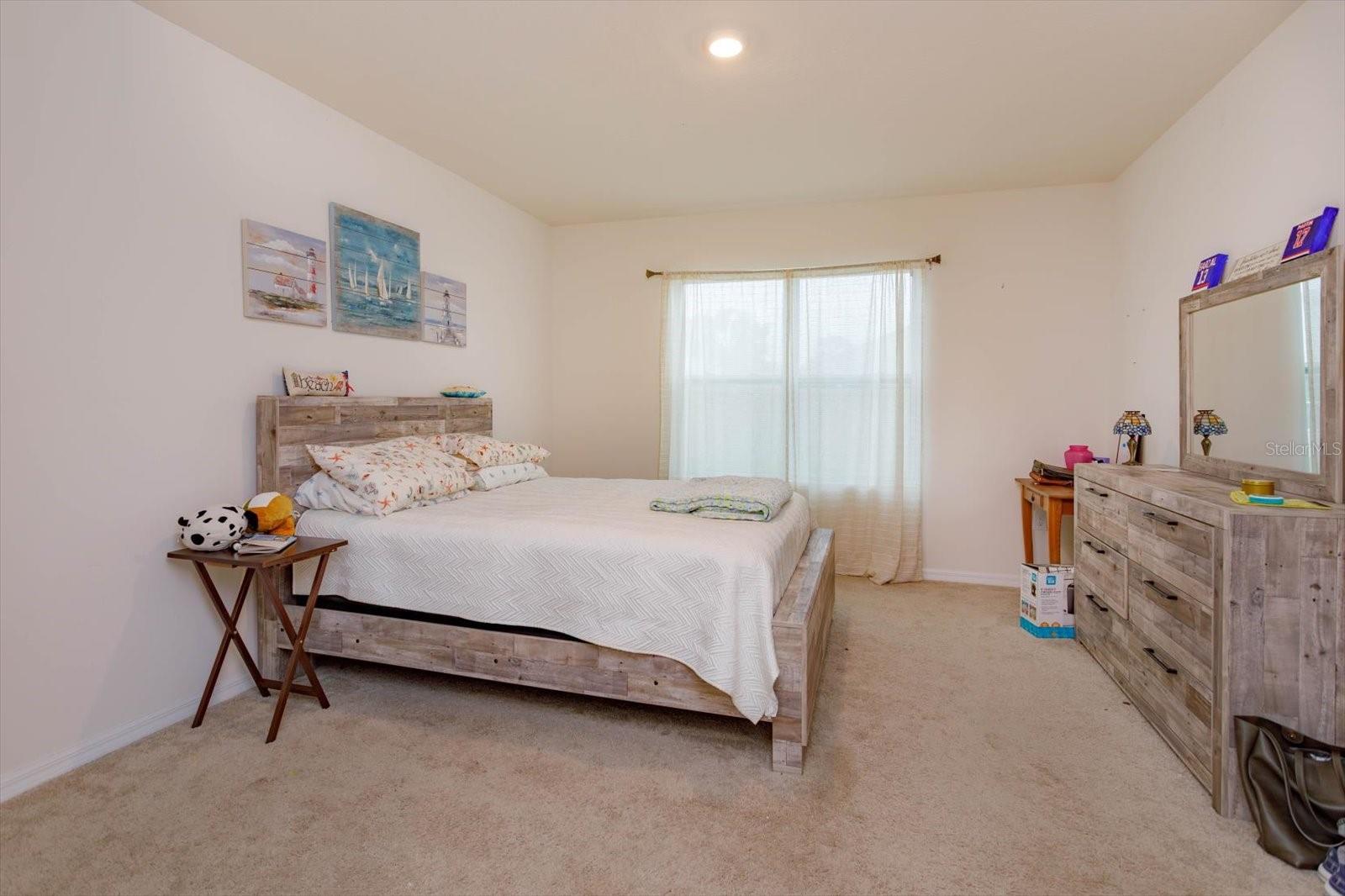 Image 10 of 16 For 5367 Douglas Fir Drive