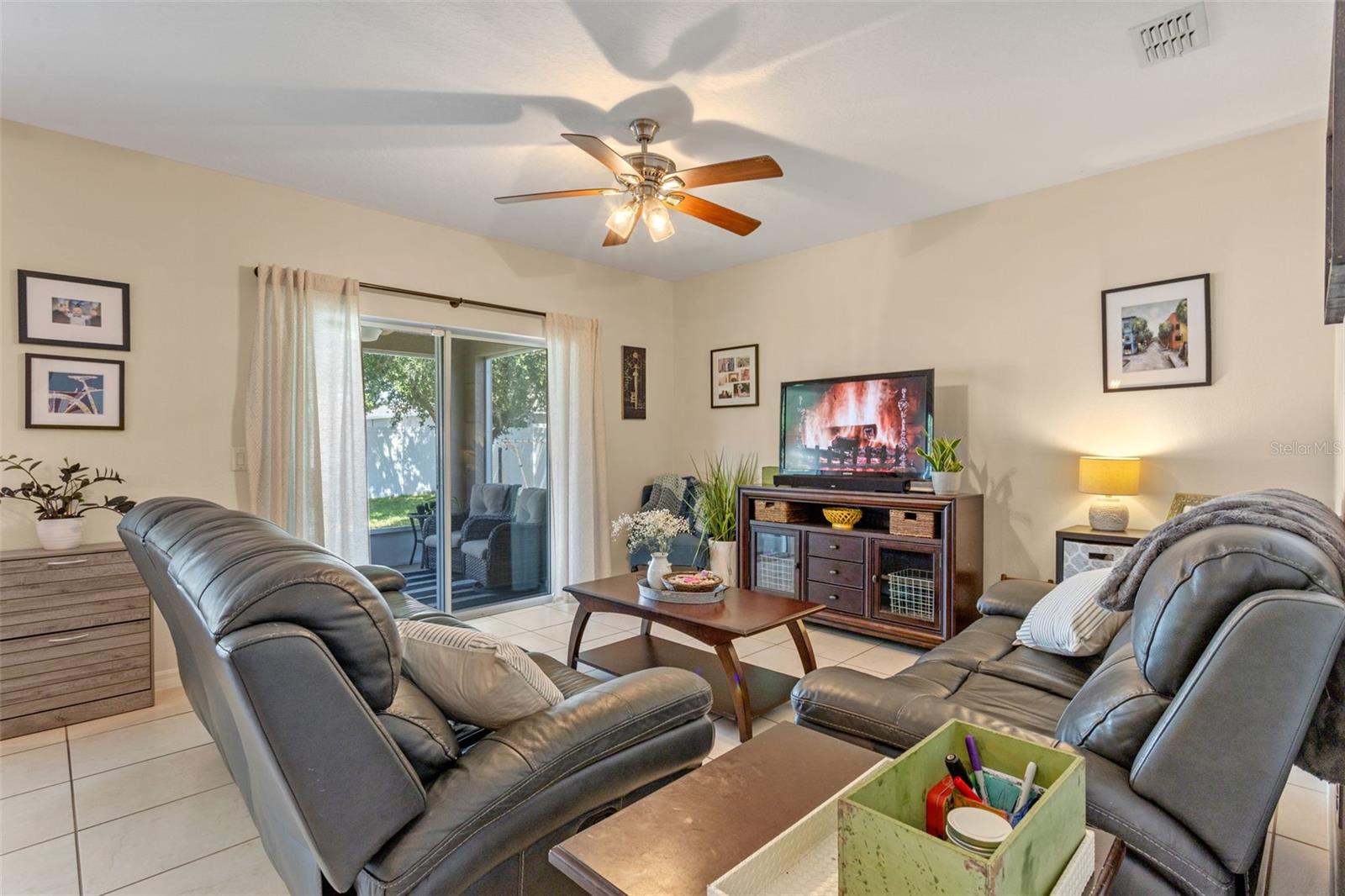 Image 10 of 41 For 10138 Lenox Street