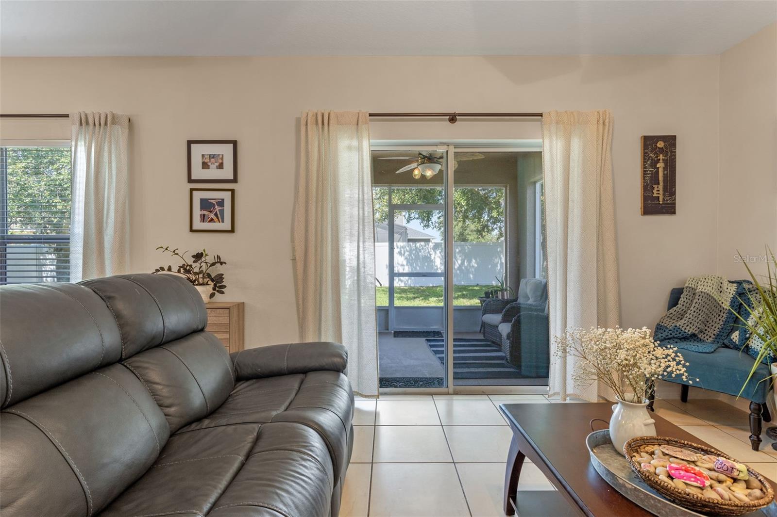 Image 15 of 41 For 10138 Lenox Street