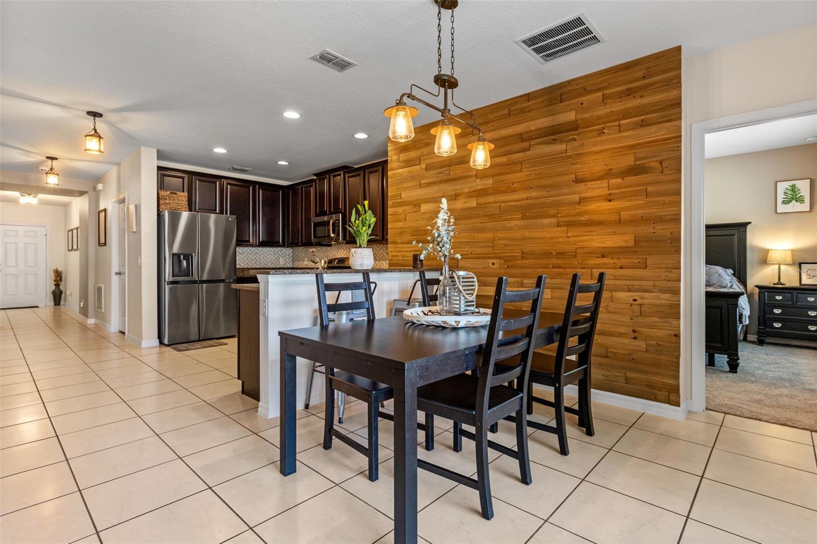 Image 17 of 41 For 10138 Lenox Street