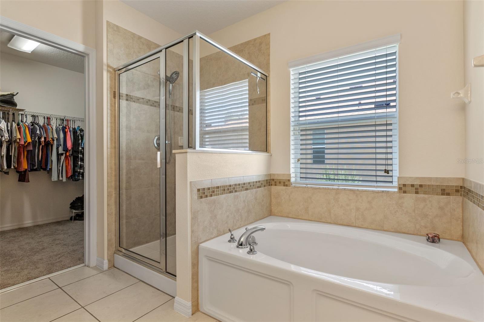 Image 26 of 41 For 10138 Lenox Street