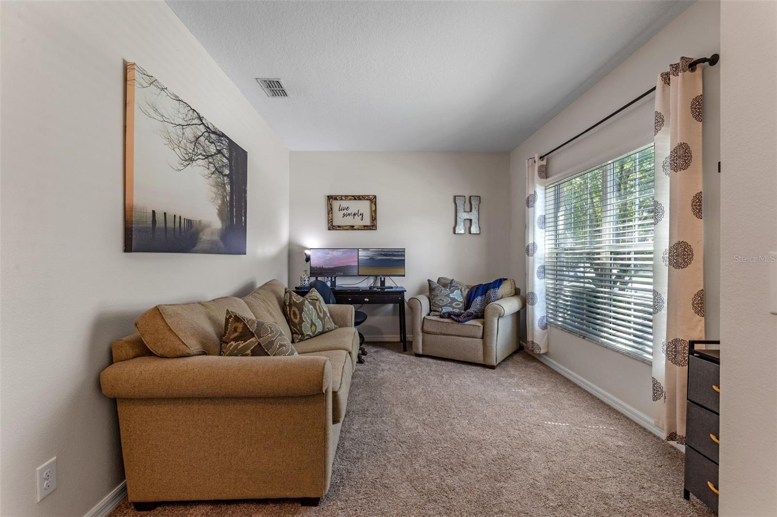Image 7 of 41 For 10138 Lenox Street