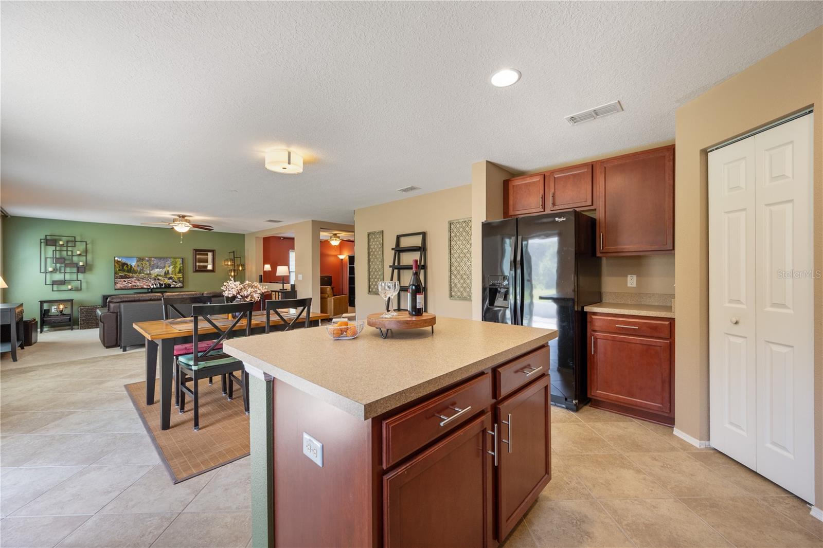 Image 14 of 35 For 7233 Mystic Brook Way