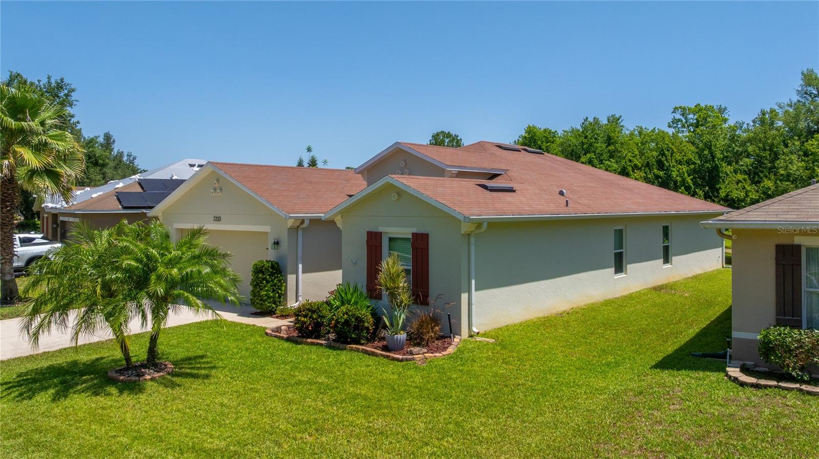 Image 2 of 35 For 7233 Mystic Brook Way