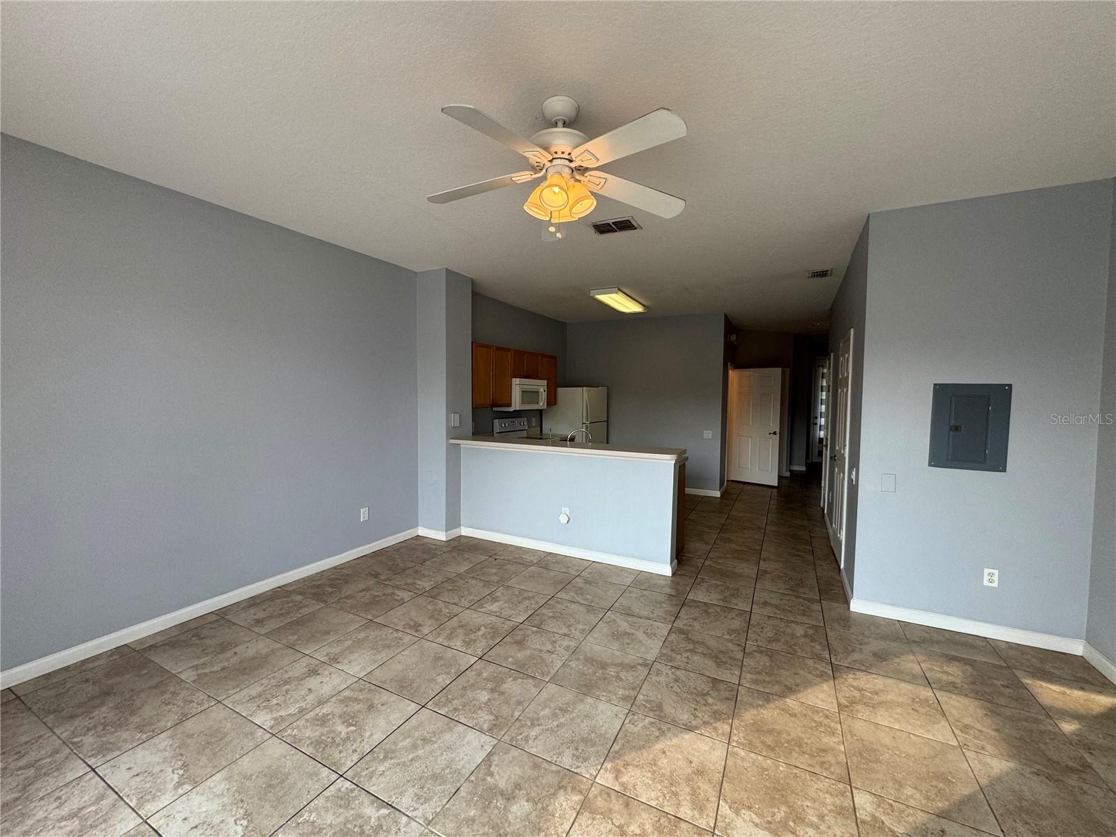 Image 9 of 17 For 2368 Silver Palm Drive