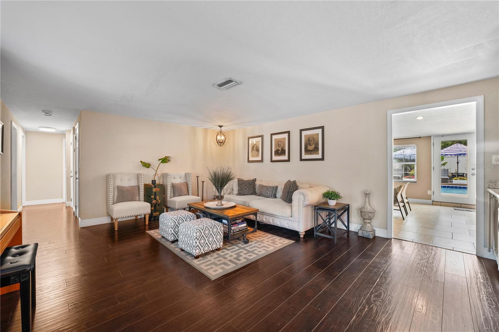 Image 3 of 41 For 2801 Plaza Terrace Drive