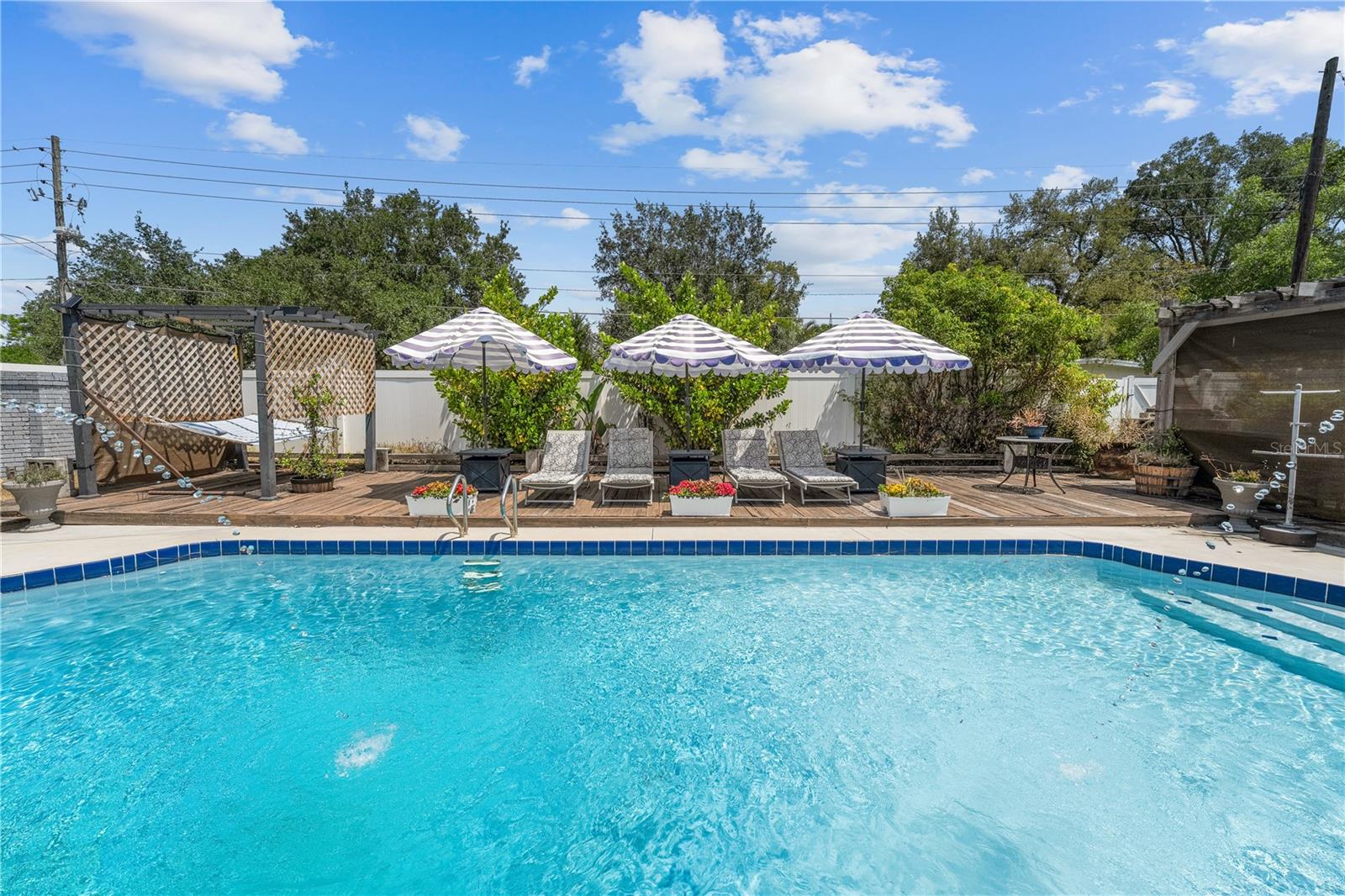 Image 30 of 41 For 2801 Plaza Terrace Drive